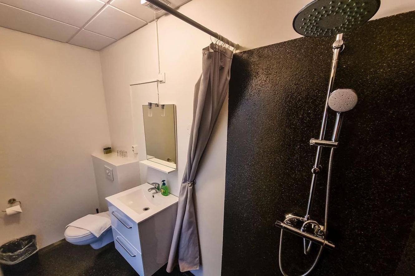 Vikingcafe Hotel Höfn Екстериор снимка