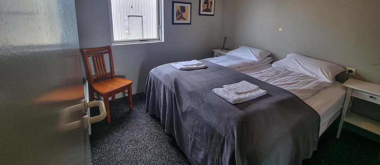 Vikingcafe Hotel Höfn Екстериор снимка