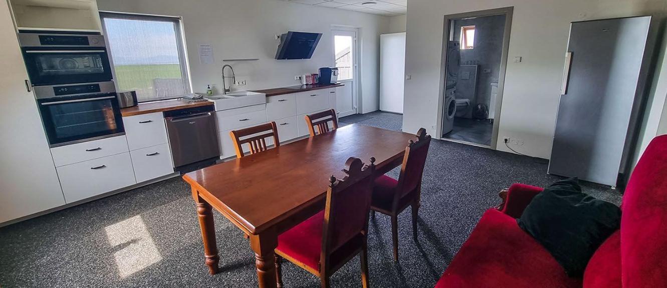 Vikingcafe Hotel Höfn Екстериор снимка