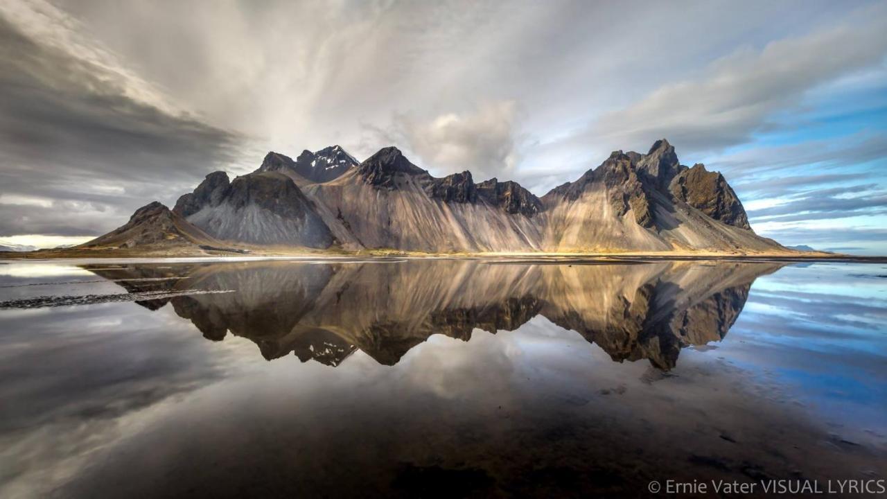 Vikingcafe Hotel Höfn Екстериор снимка