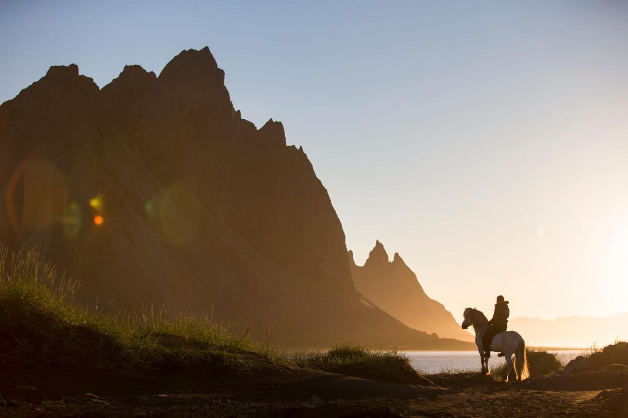 Vikingcafe Hotel Höfn Екстериор снимка